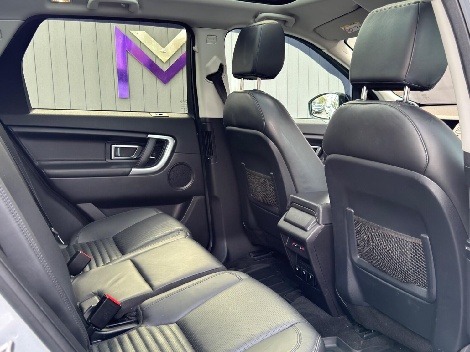 Used Land Rover Discovery Sport 2017 for sale - 77524368: Photo 61