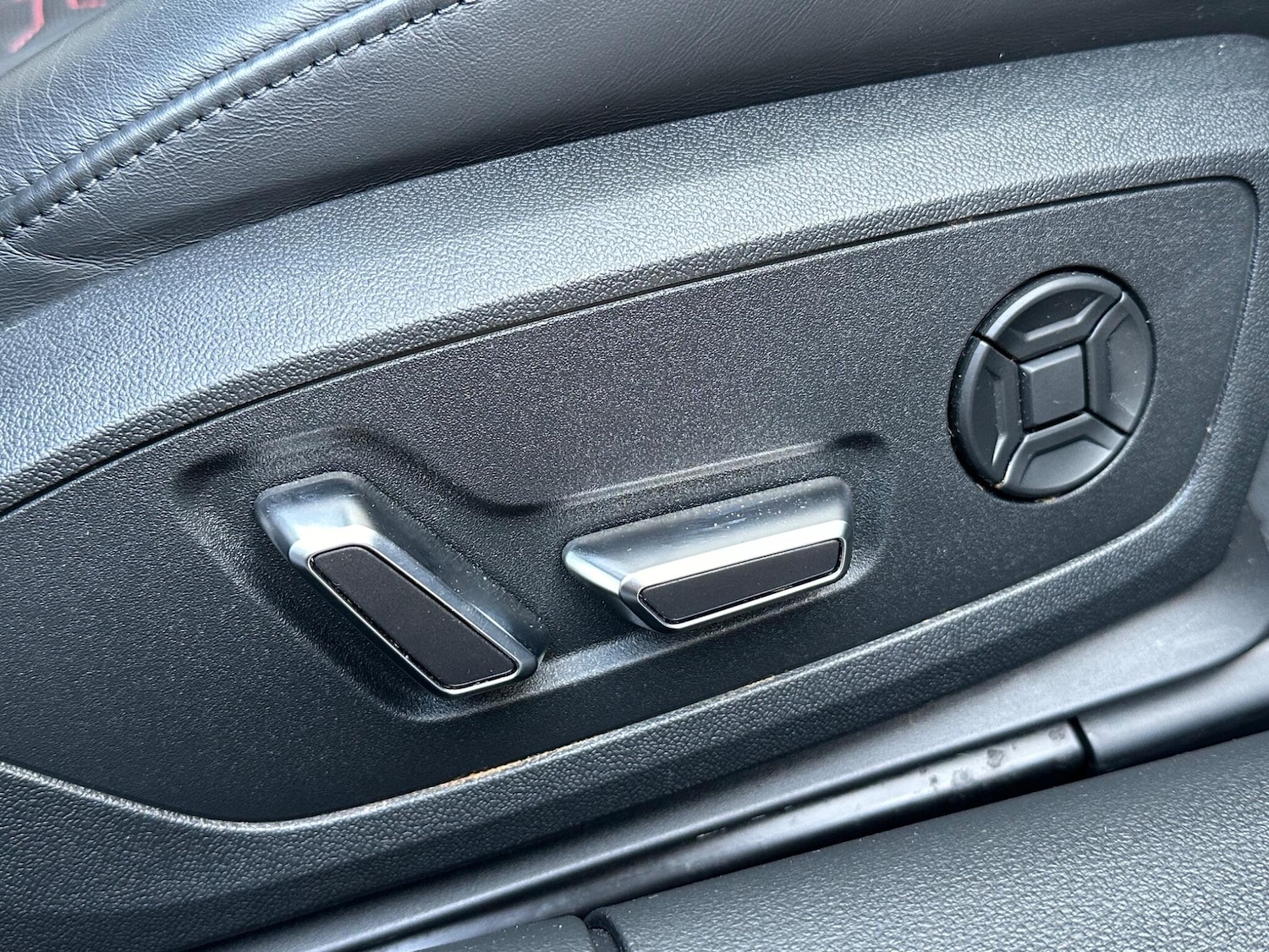 Used Audi RS6 2023 for sale - 76989350: Photo 31