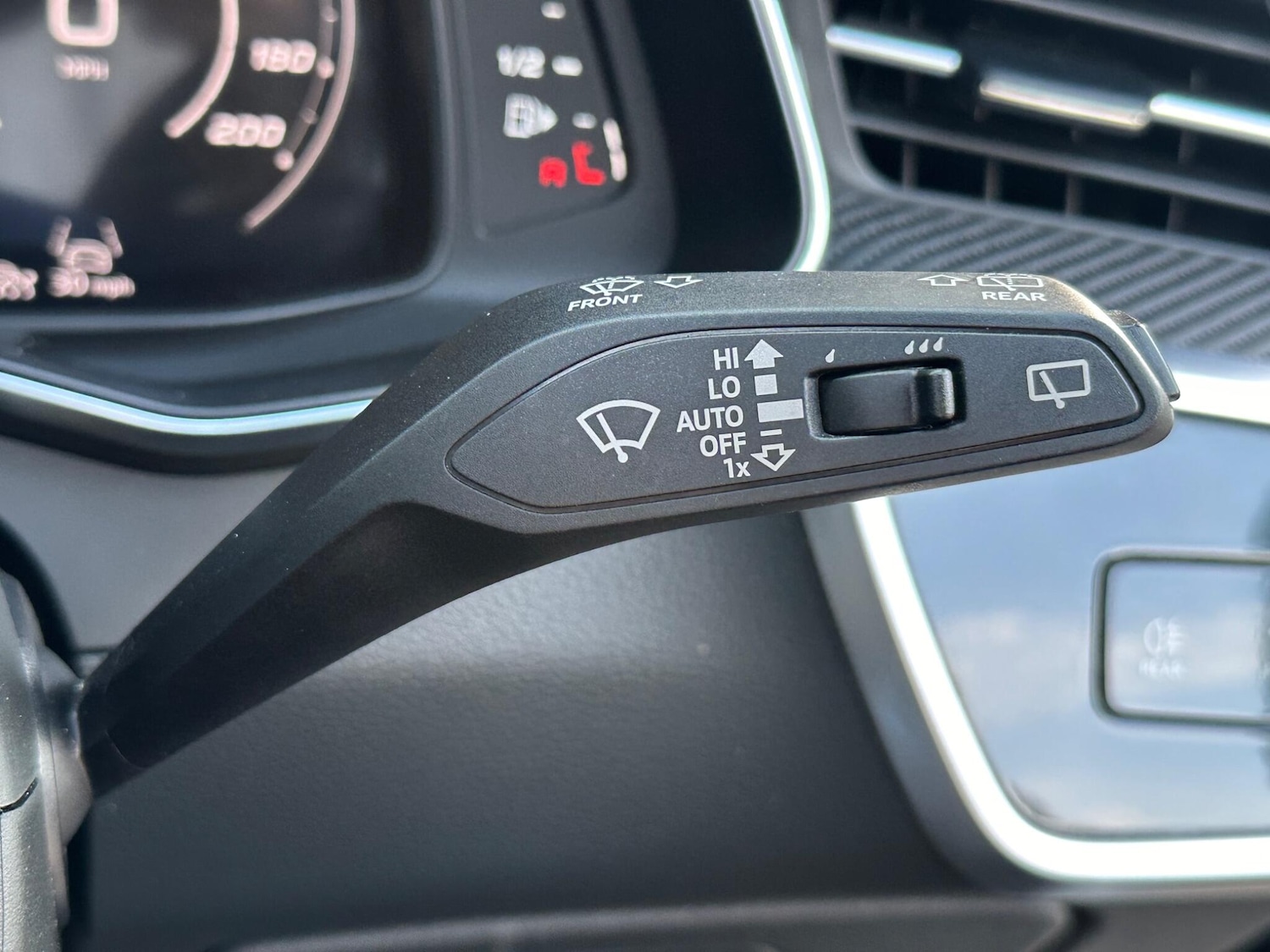 Used Audi RS6 2023 for sale - 76989350: Photo 42