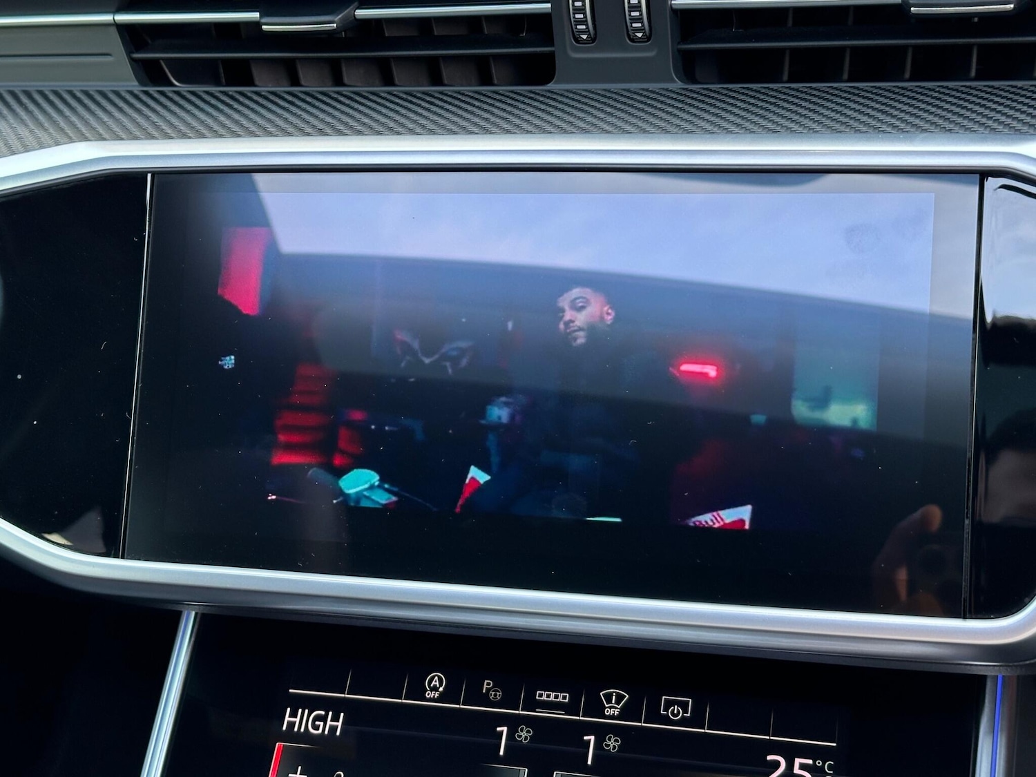 Used Audi RS6 2023 for sale - 76989350: Photo 48