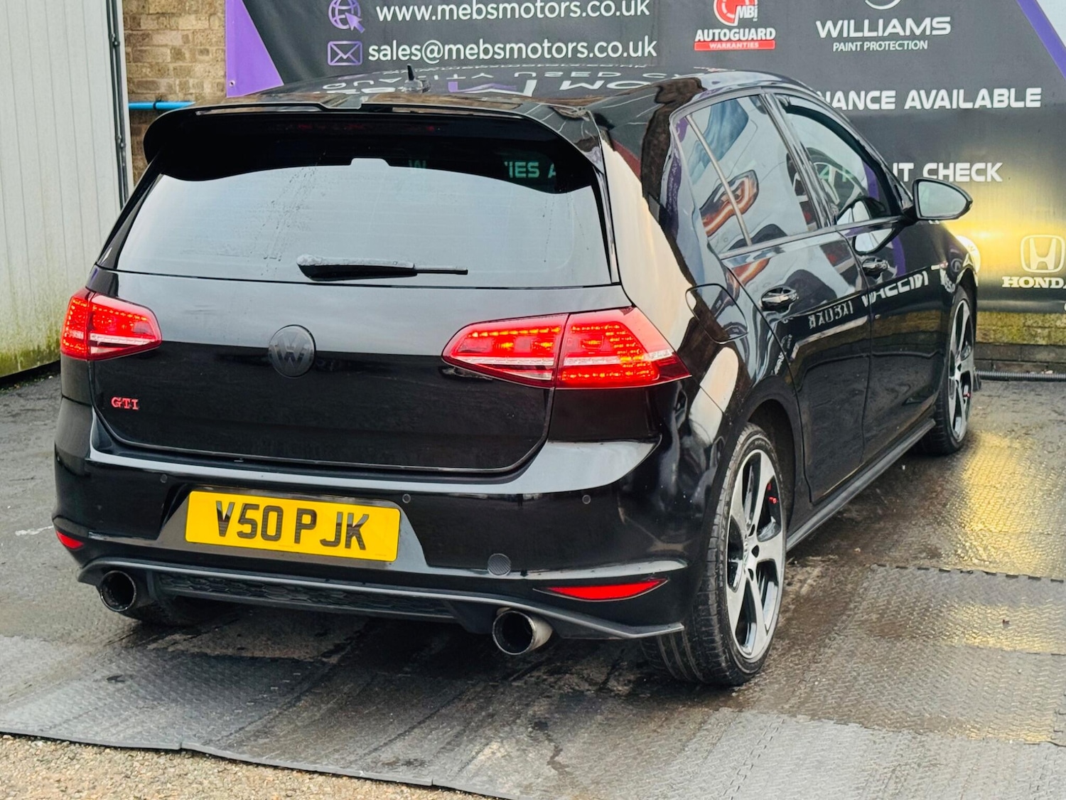 Used Volkswagen Golf 2015 for sale - 77052537: Photo 20