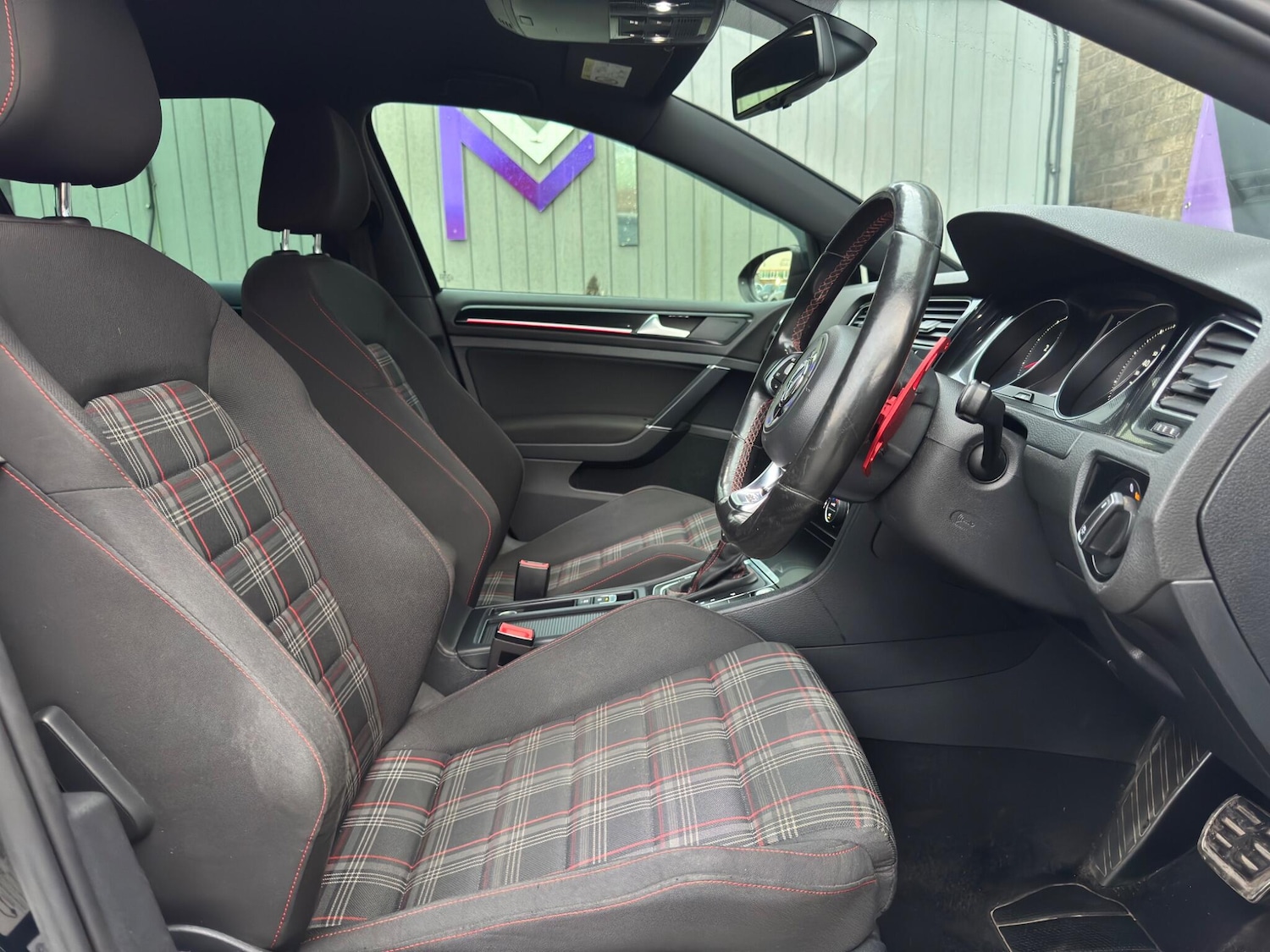 Used Volkswagen Golf 2015 for sale - 77052537: Photo 22