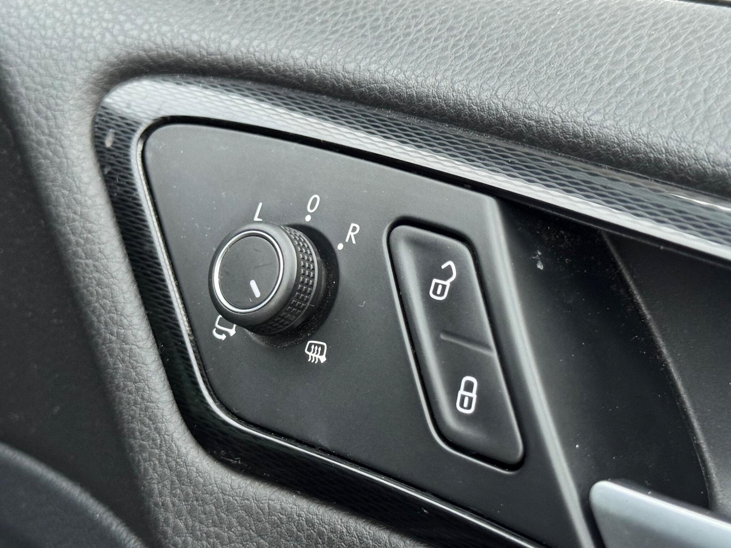 Used Volkswagen Golf 2015 for sale - 77052537: Photo 23