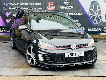 Used Volkswagen Golf 2015 for sale - 77052537: Photo