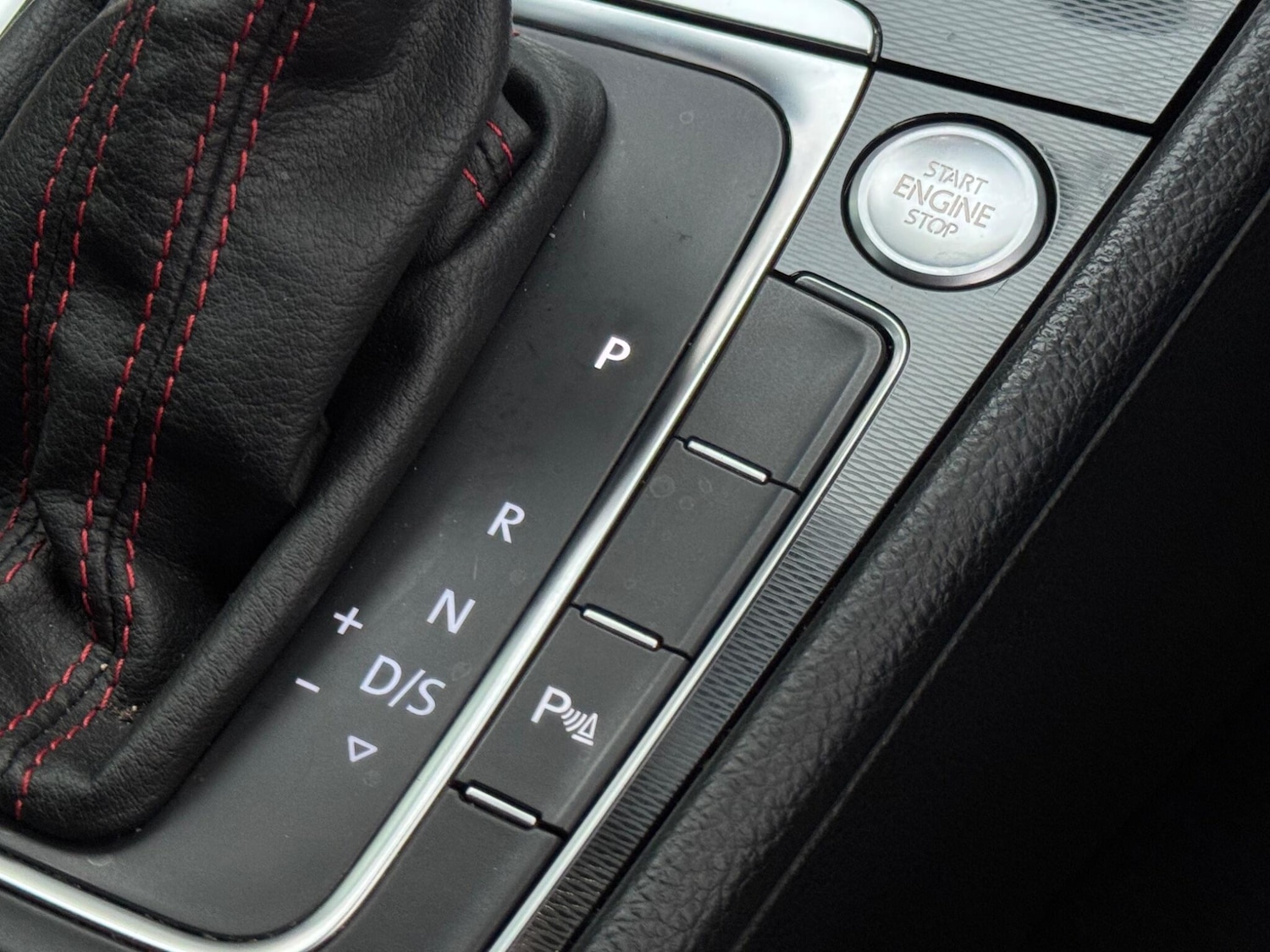 Used Volkswagen Golf 2015 for sale - 77052537: Photo 44