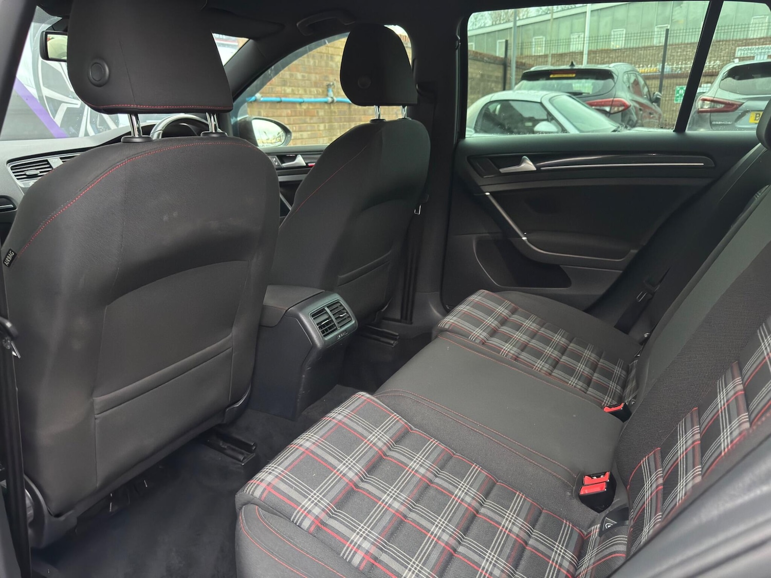 Used Volkswagen Golf 2015 for sale - 77052537: Photo 48