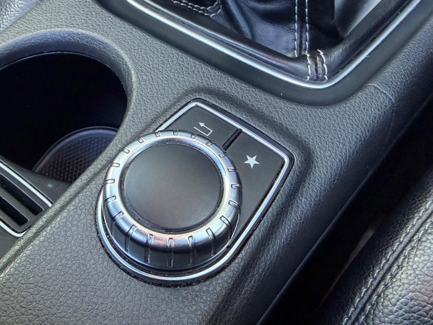 Used Mercedes-Benz A-Class 2016 for sale - 77646248: Photo 42