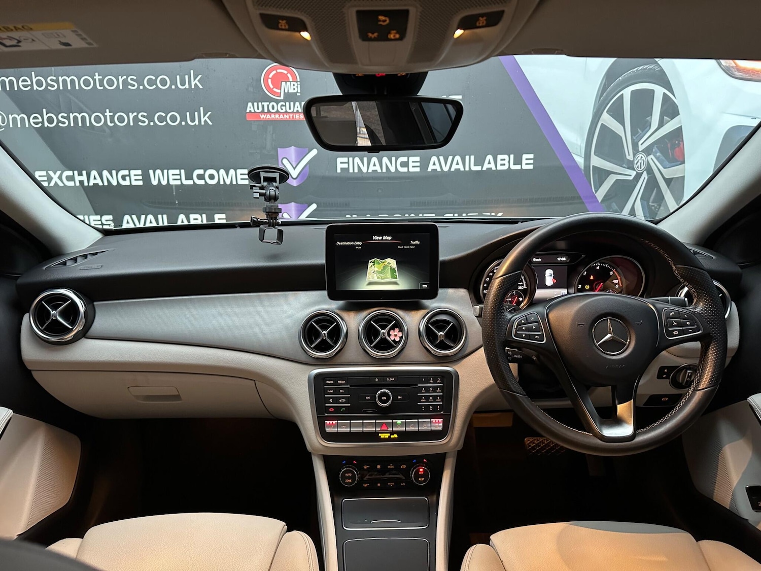 Used Mercedes-Benz GLA 2018 for sale - 76326645: Photo 10