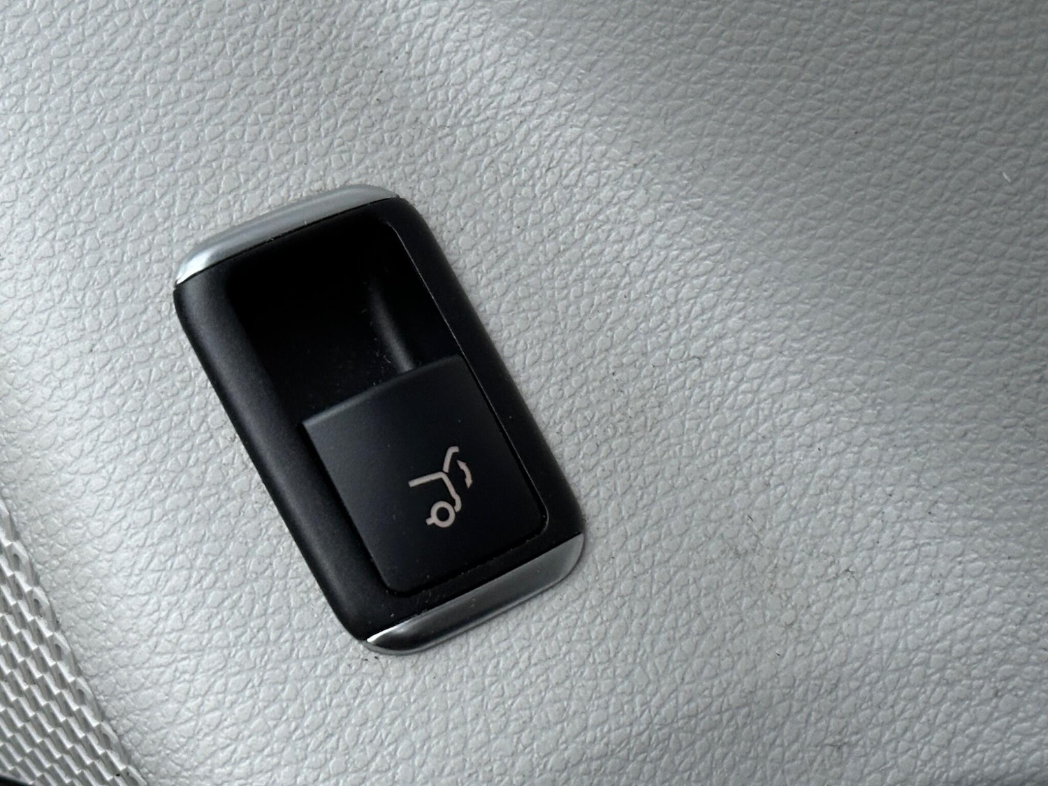 Used Mercedes-Benz GLA 2018 for sale - 76326645: Photo 23