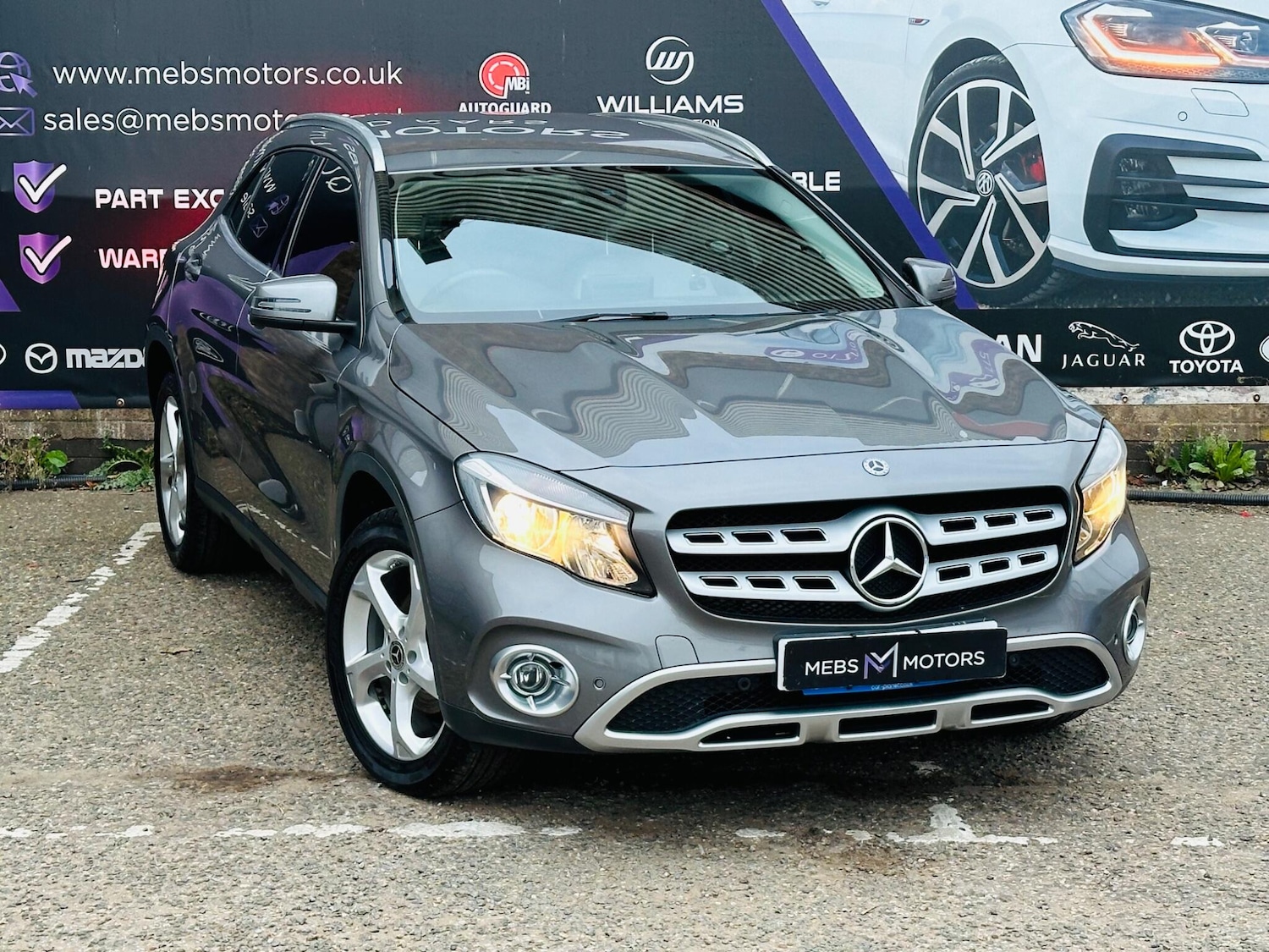 Used Mercedes-Benz GLA 2018 for sale - 76326645: Photo 3