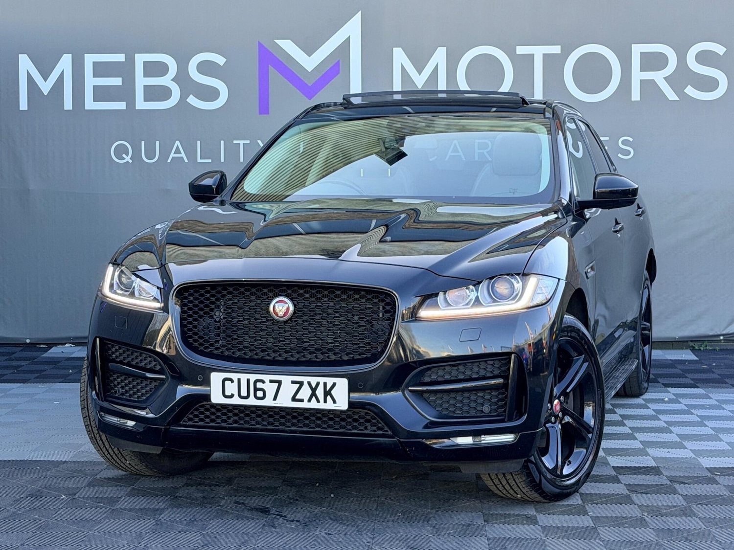 Used Jaguar F-Pace 2017 for sale - 77925870: Photo 15