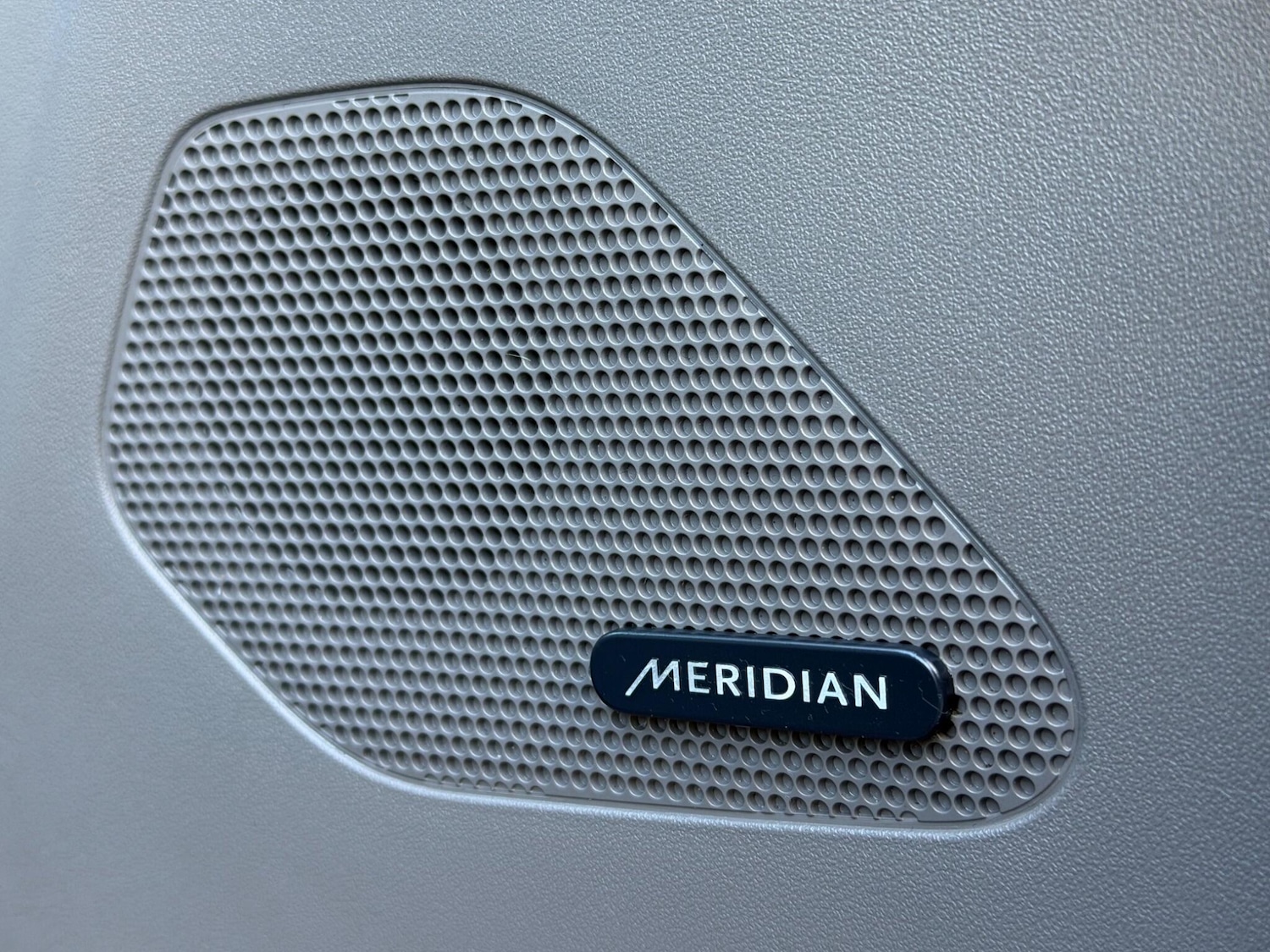 Used Jaguar F-Pace 2017 for sale - 77925870: Photo 29