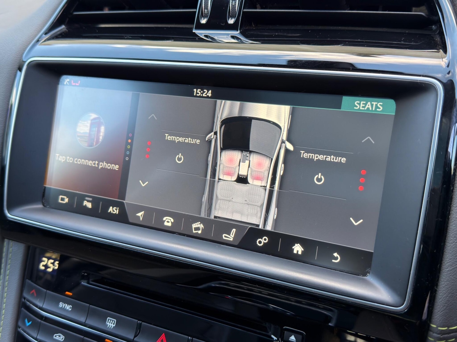 Used Jaguar F-Pace 2017 for sale - 77925870: Photo 45