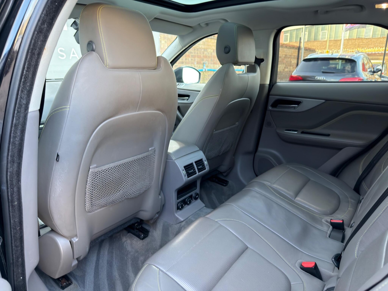 Used Jaguar F-Pace 2017 for sale - 77925870: Photo 54