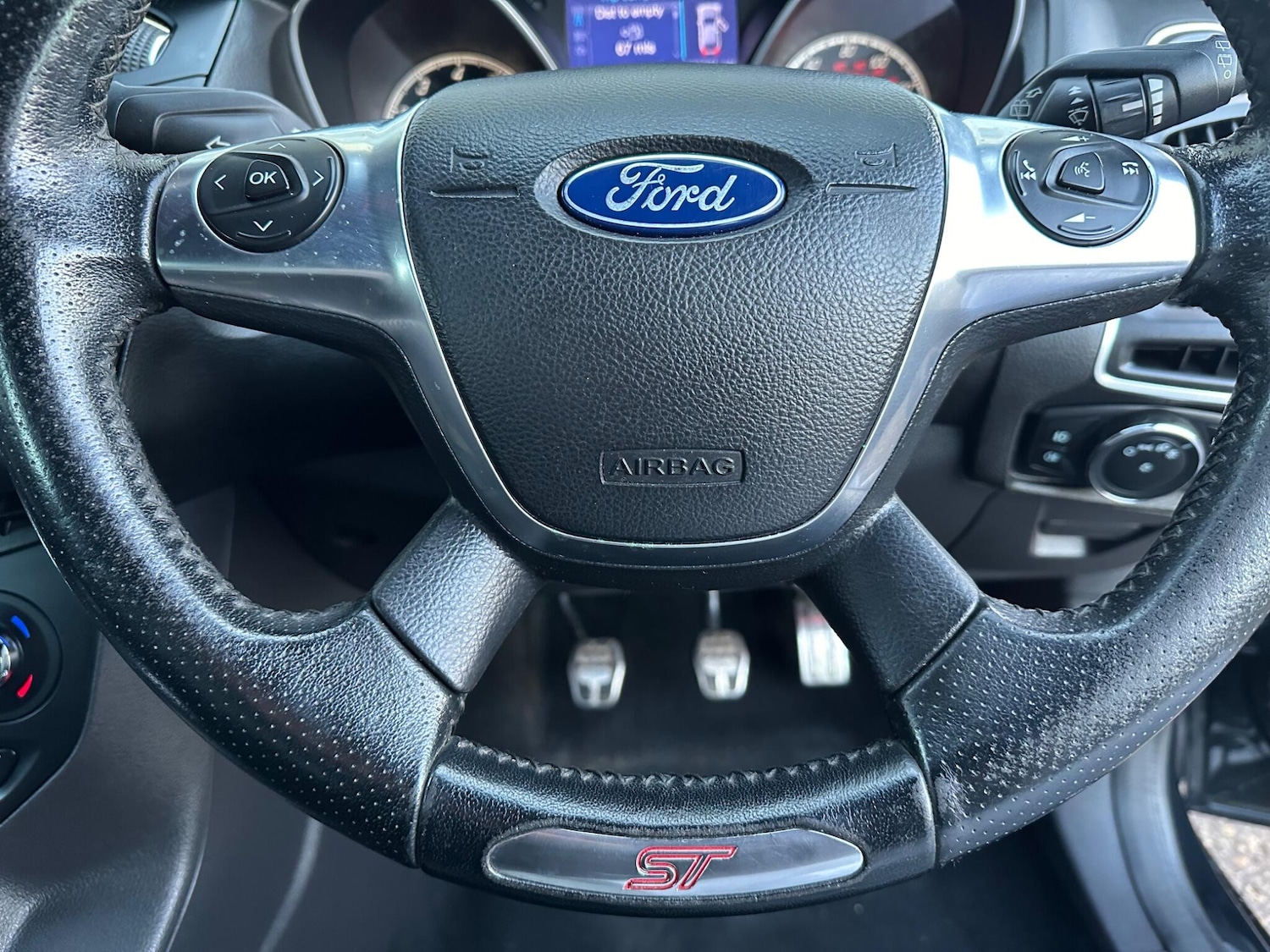 Used Ford Focus for sale - 76753354: Photo 30