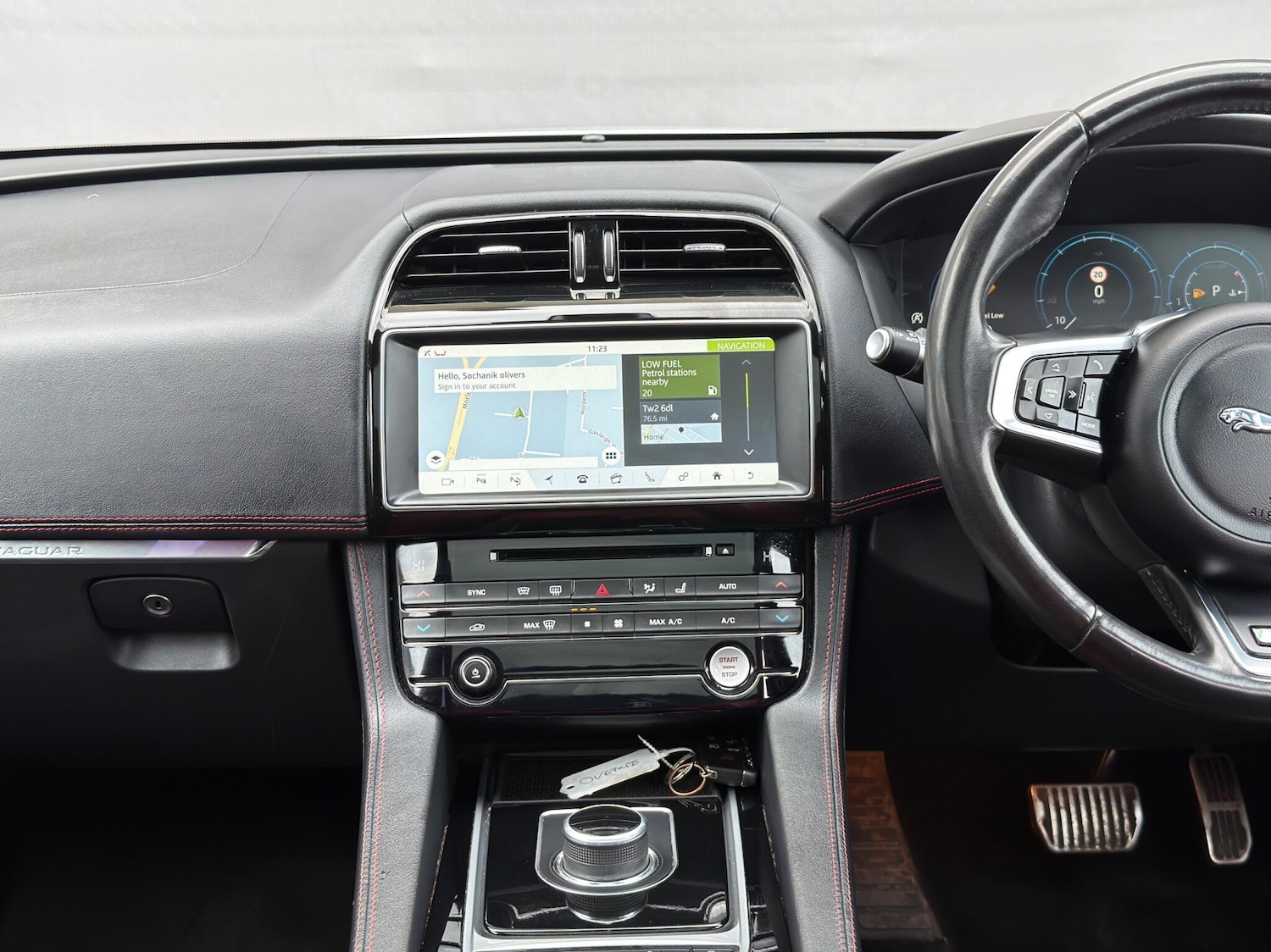 Used Jaguar F-Pace 2017 for sale - 77799464: Photo 41