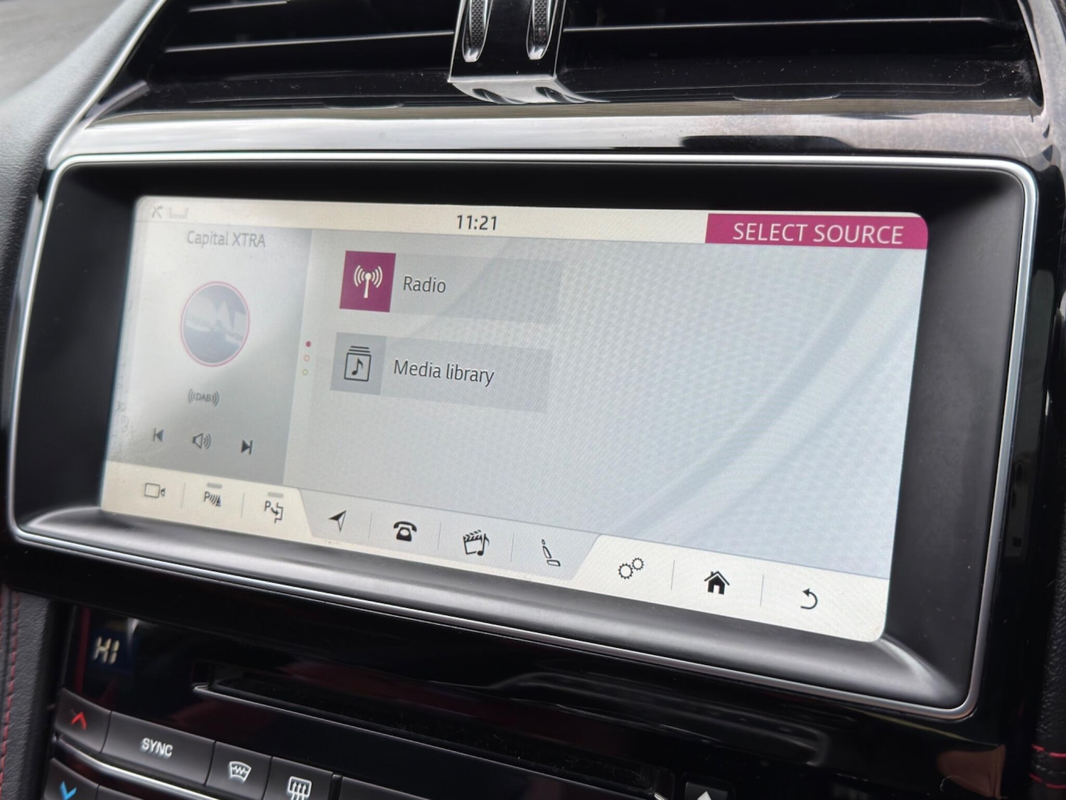 Used Jaguar F-Pace 2017 for sale - 77799464: Photo 51