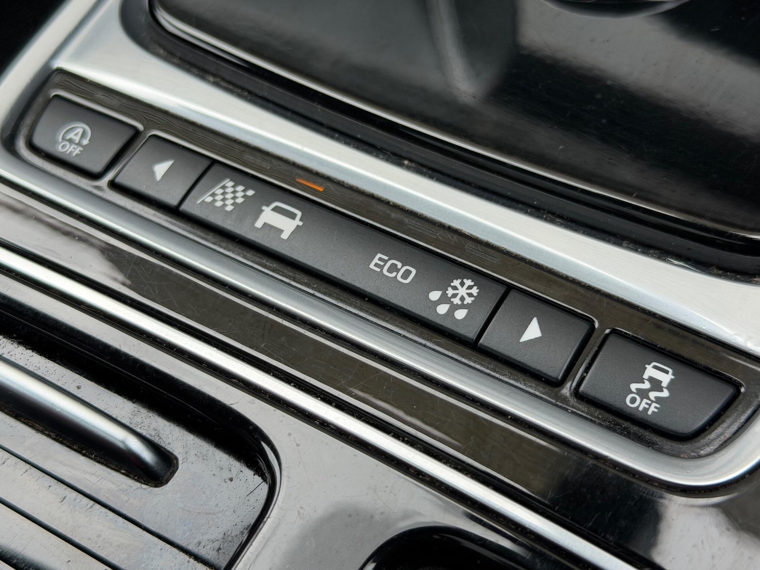 Used Jaguar F-Pace 2017 for sale - 77799464: Photo 54