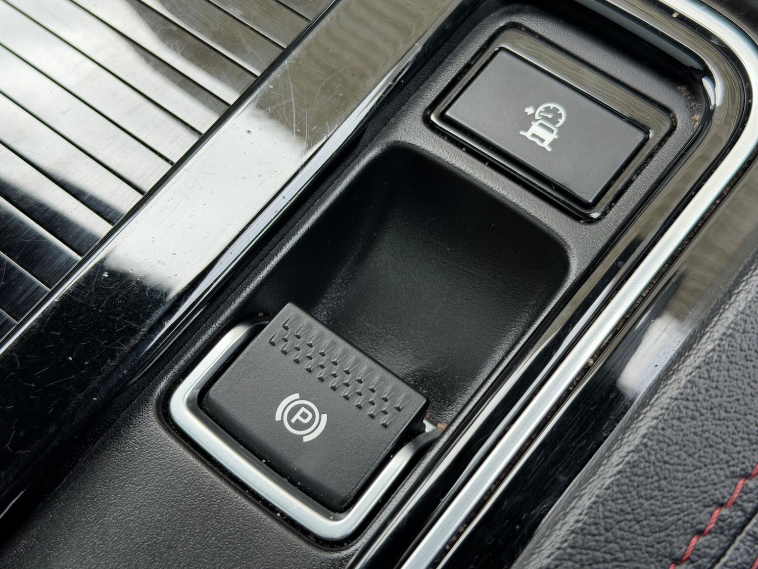 Used Jaguar F-Pace 2017 for sale - 77799464: Photo 55