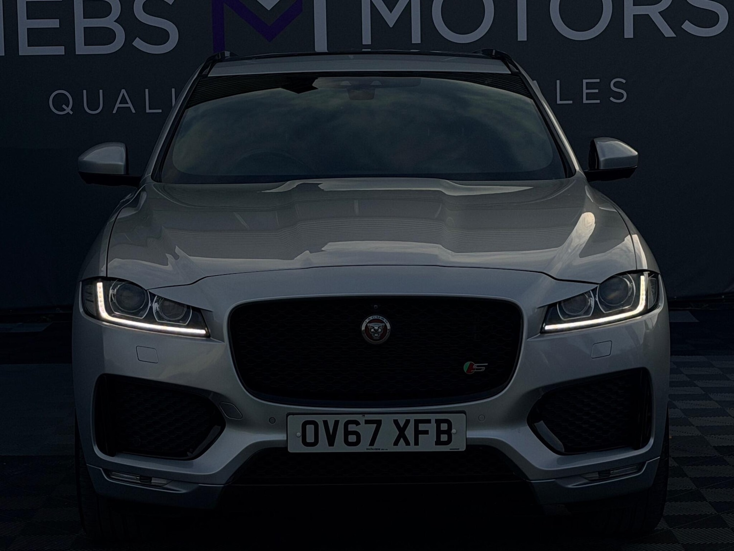 Used Jaguar F-Pace 2017 for sale - 77799464: Photo 6