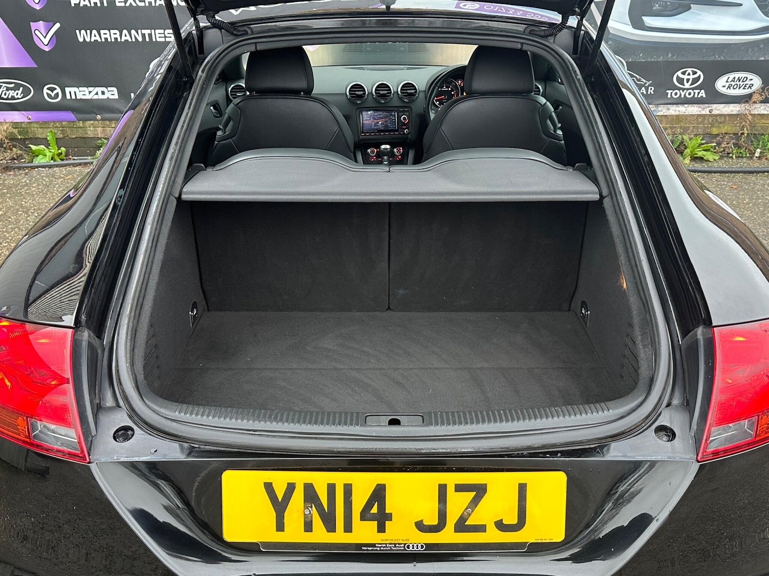 Used Audi TT 2014 for sale - 76596975: Photo 19