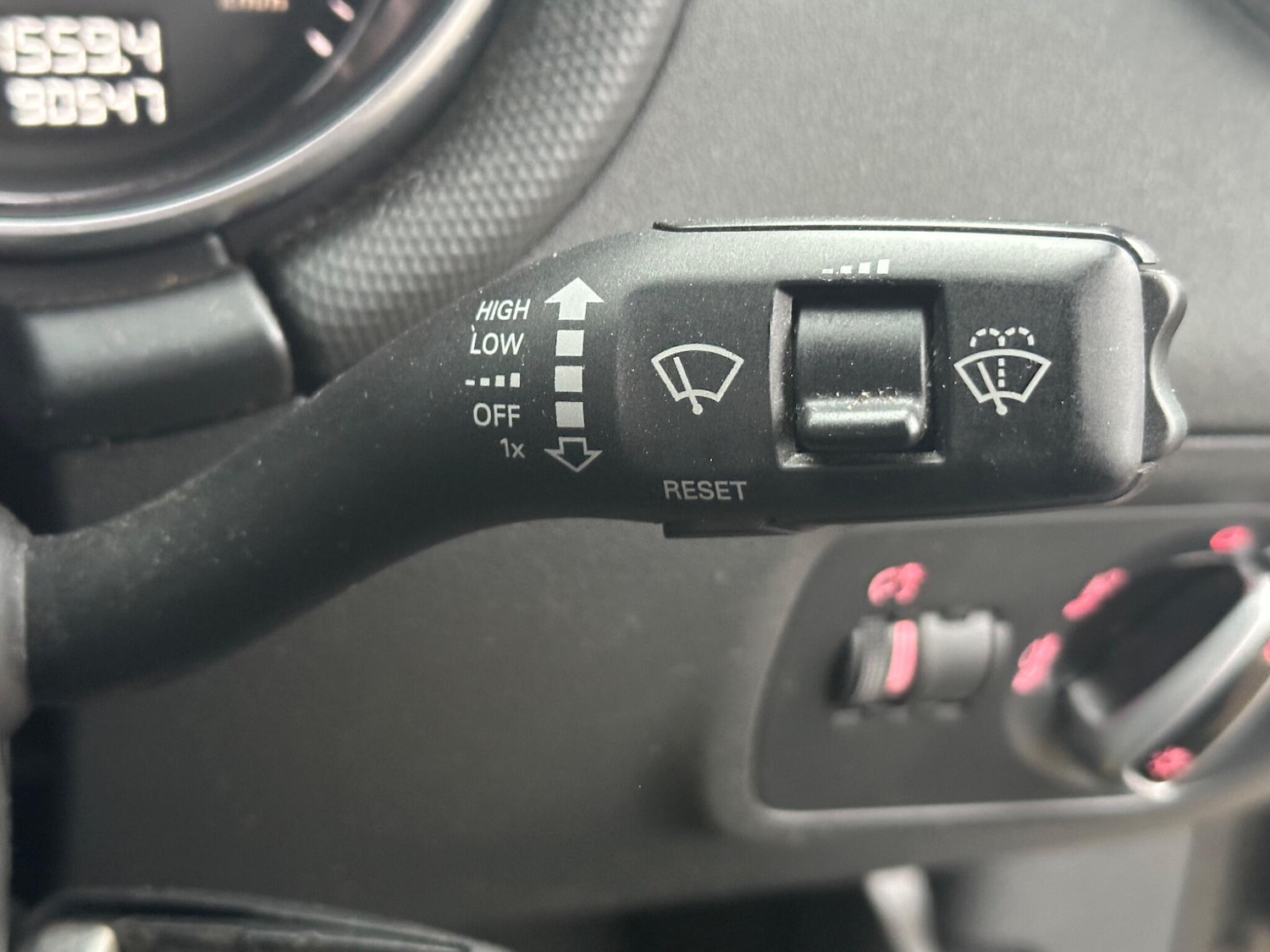 Used Audi TT 2014 for sale - 76596975: Photo 34