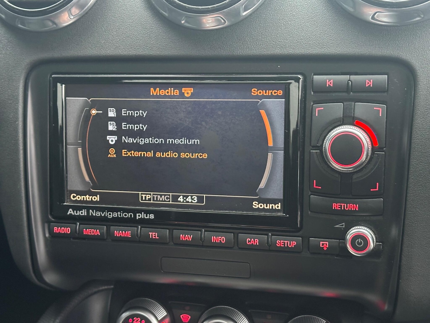 Used Audi TT 2014 for sale - 76596975: Photo 44