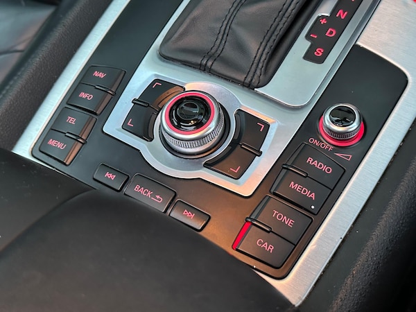 Used Audi Q7 2014 for sale - 76306417: Photo 46