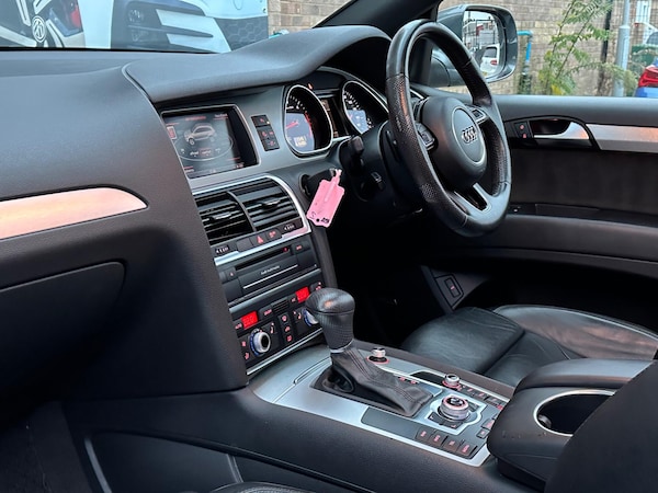 Used Audi Q7 2014 for sale - 76306417: Photo 48