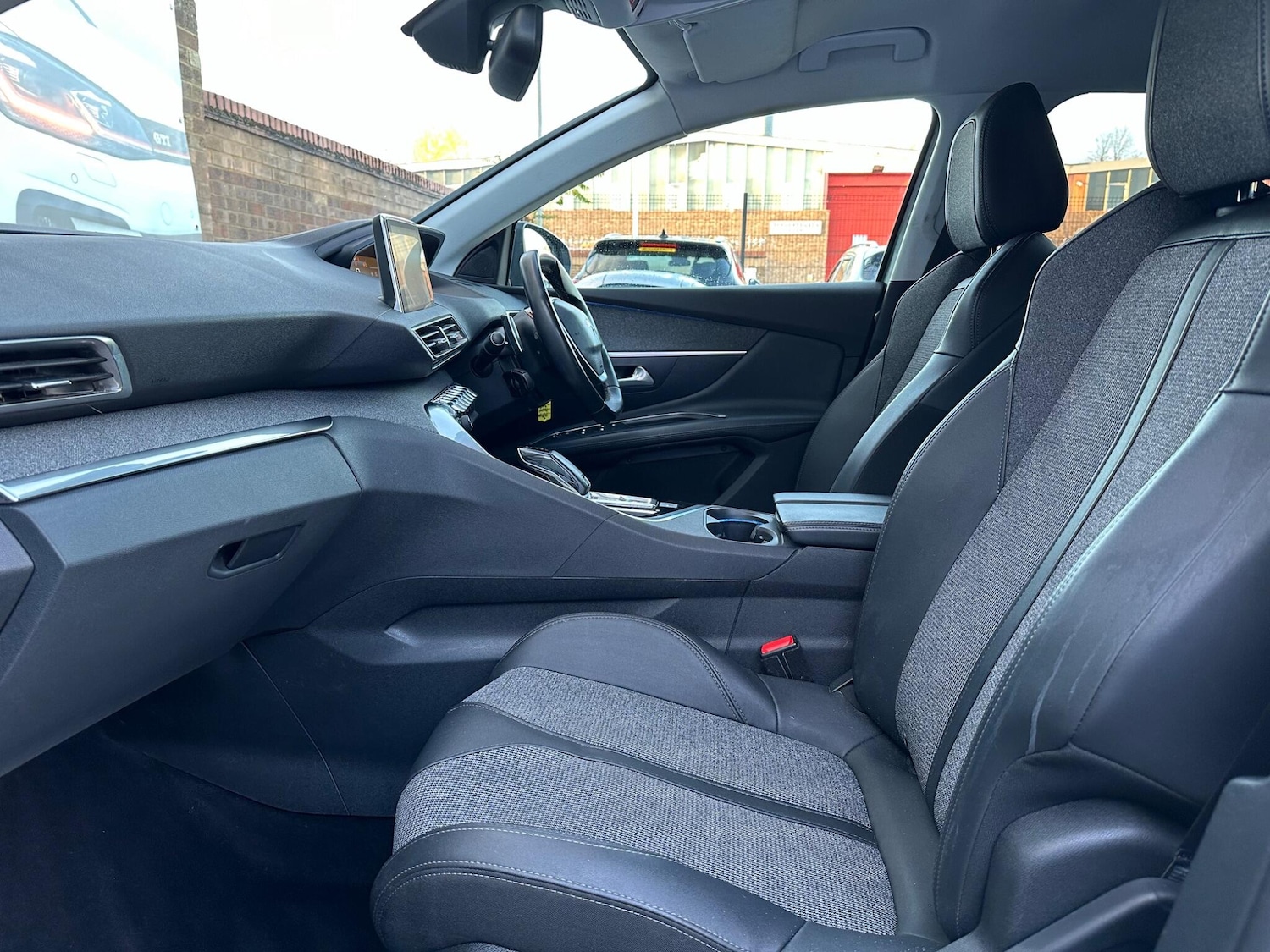 Used Peugeot 3008 2019 for sale - 76759673: Photo 48