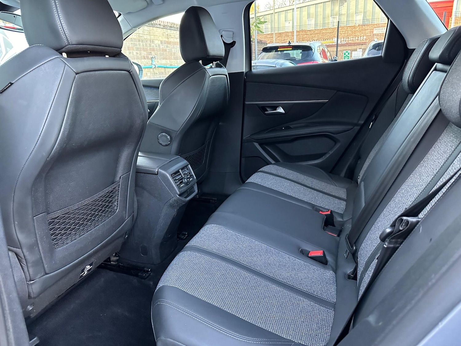 Used Peugeot 3008 2019 for sale - 76759673: Photo 51