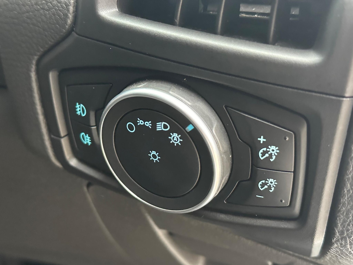 Used Ford Focus 2016 for sale - 75906315: Photo 22