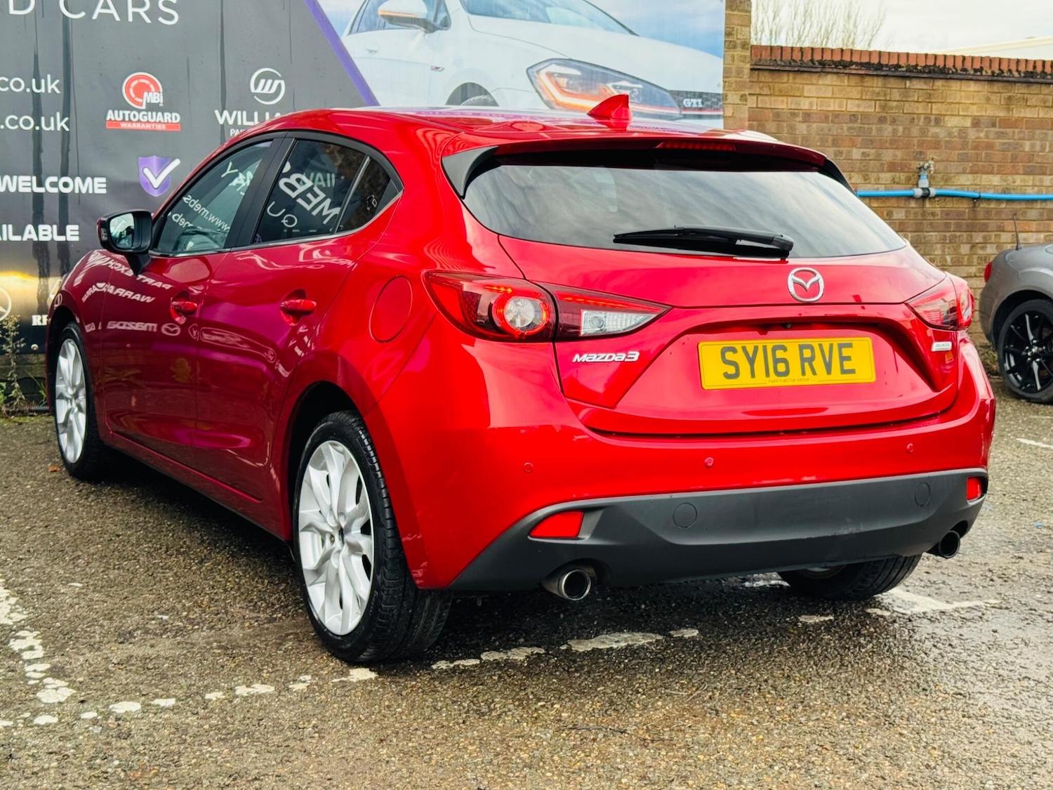 Used Mazda Mazda3 2016 for sale - 76849852: Photo 15