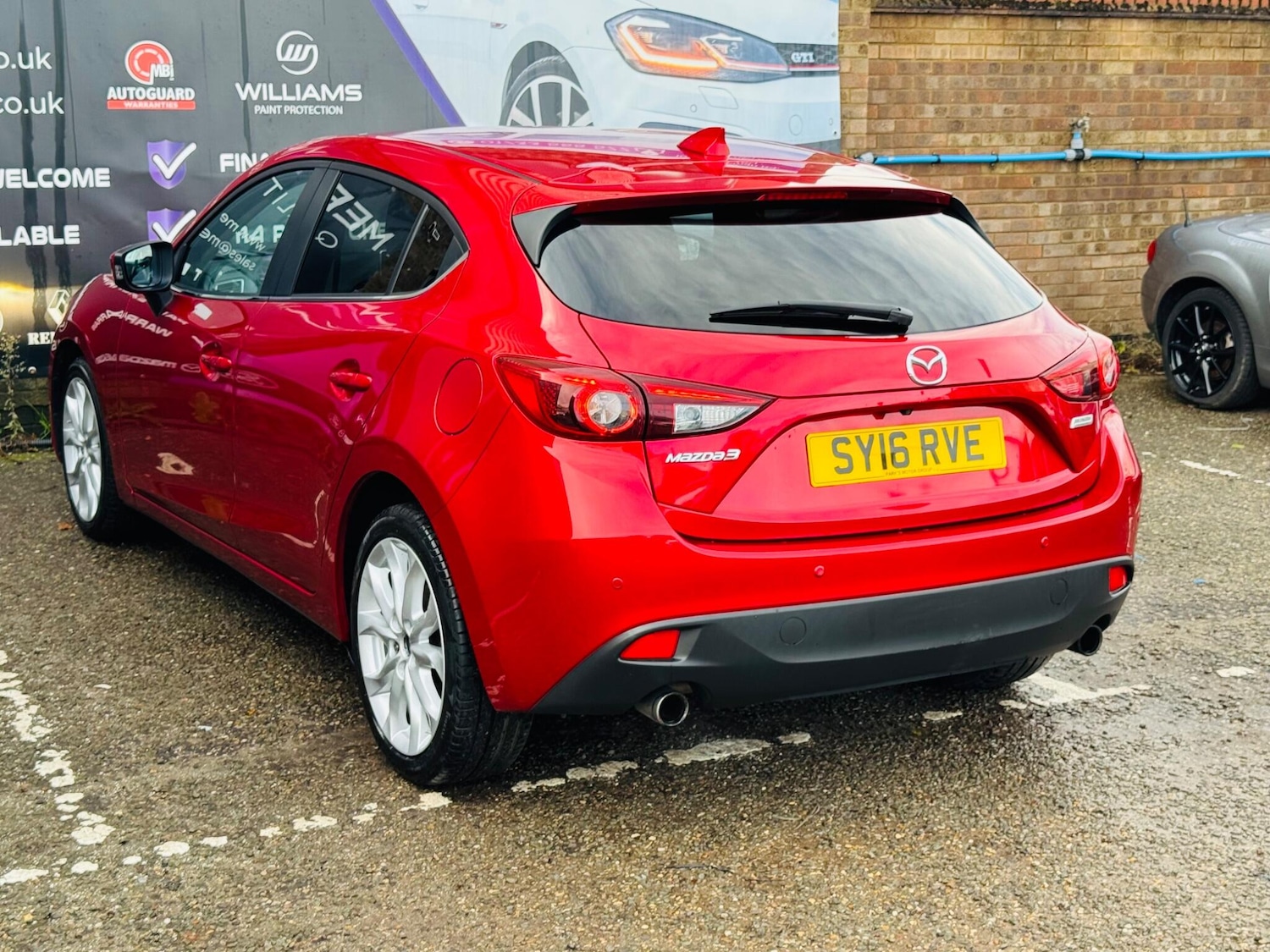 Used Mazda Mazda3 2016 for sale - 76849852: Photo 16