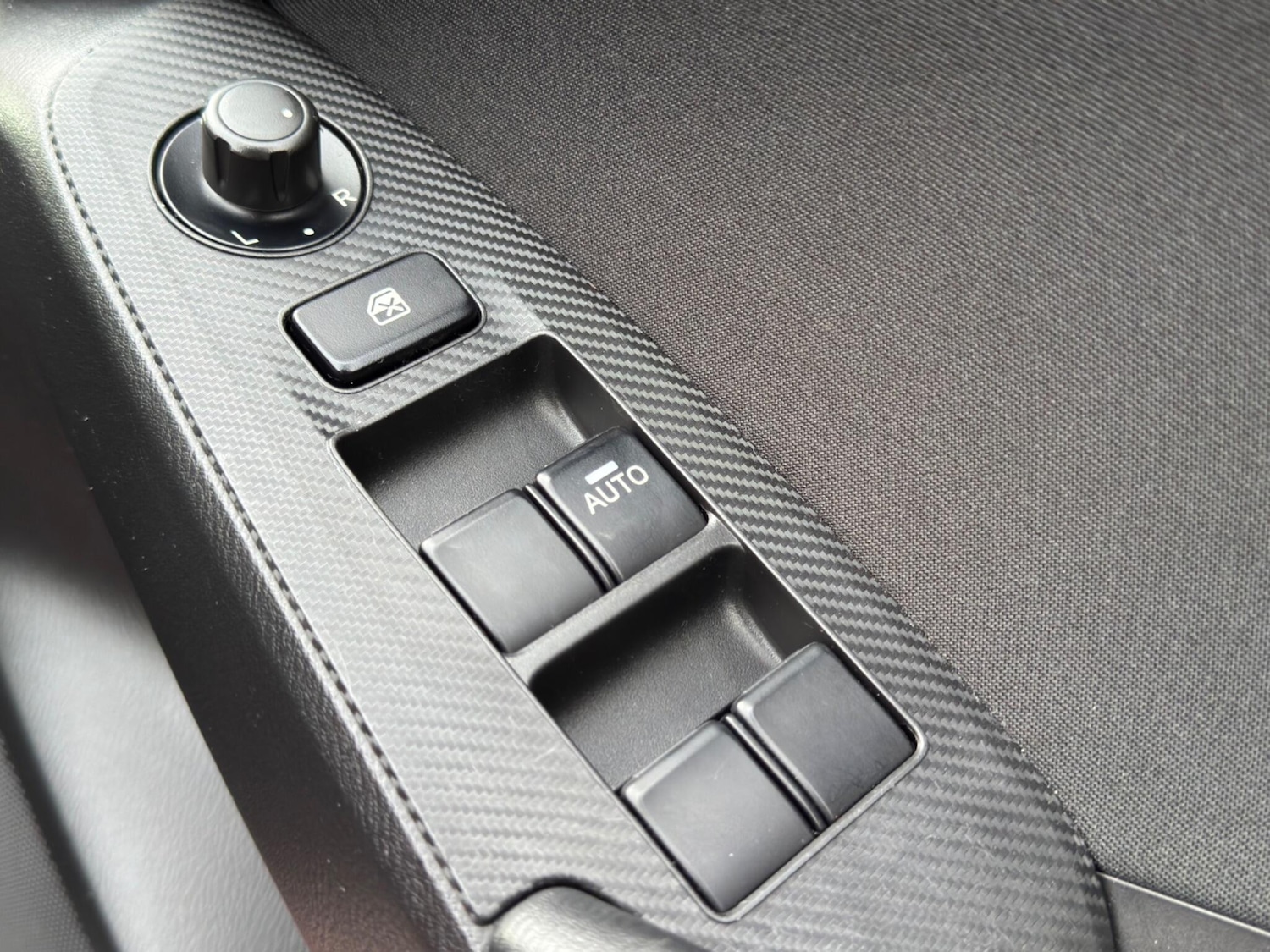 Used Mazda Mazda3 2016 for sale - 76849852: Photo 24