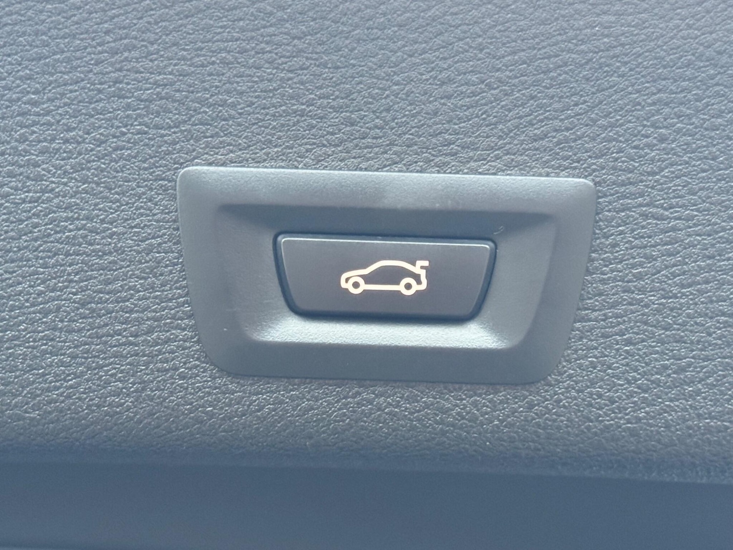 Used BMW X4 2016 for sale - 76965506: Photo 19