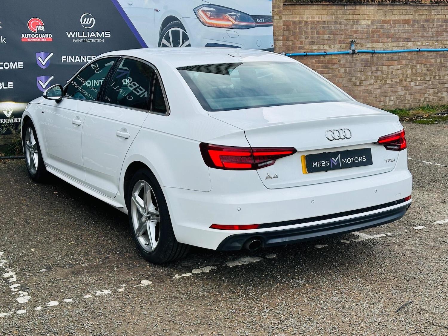 Used Audi A4 2017 for sale - 76511861: Photo 15