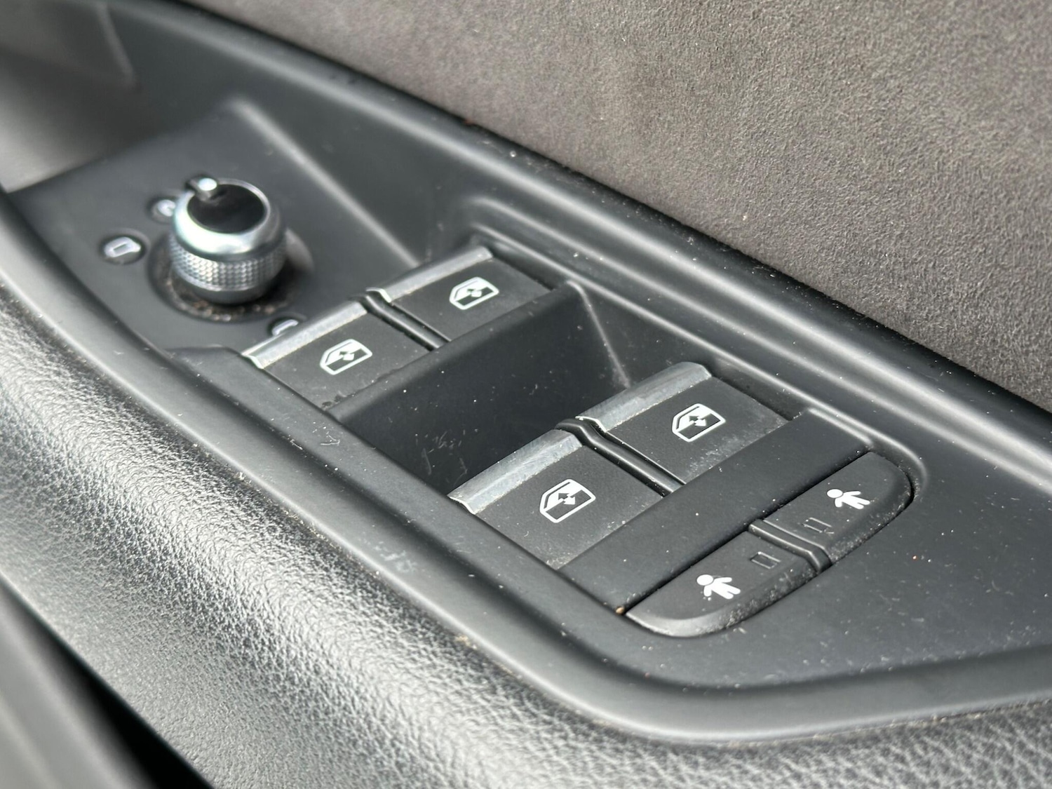 Used Audi A4 2017 for sale - 76511861: Photo 21