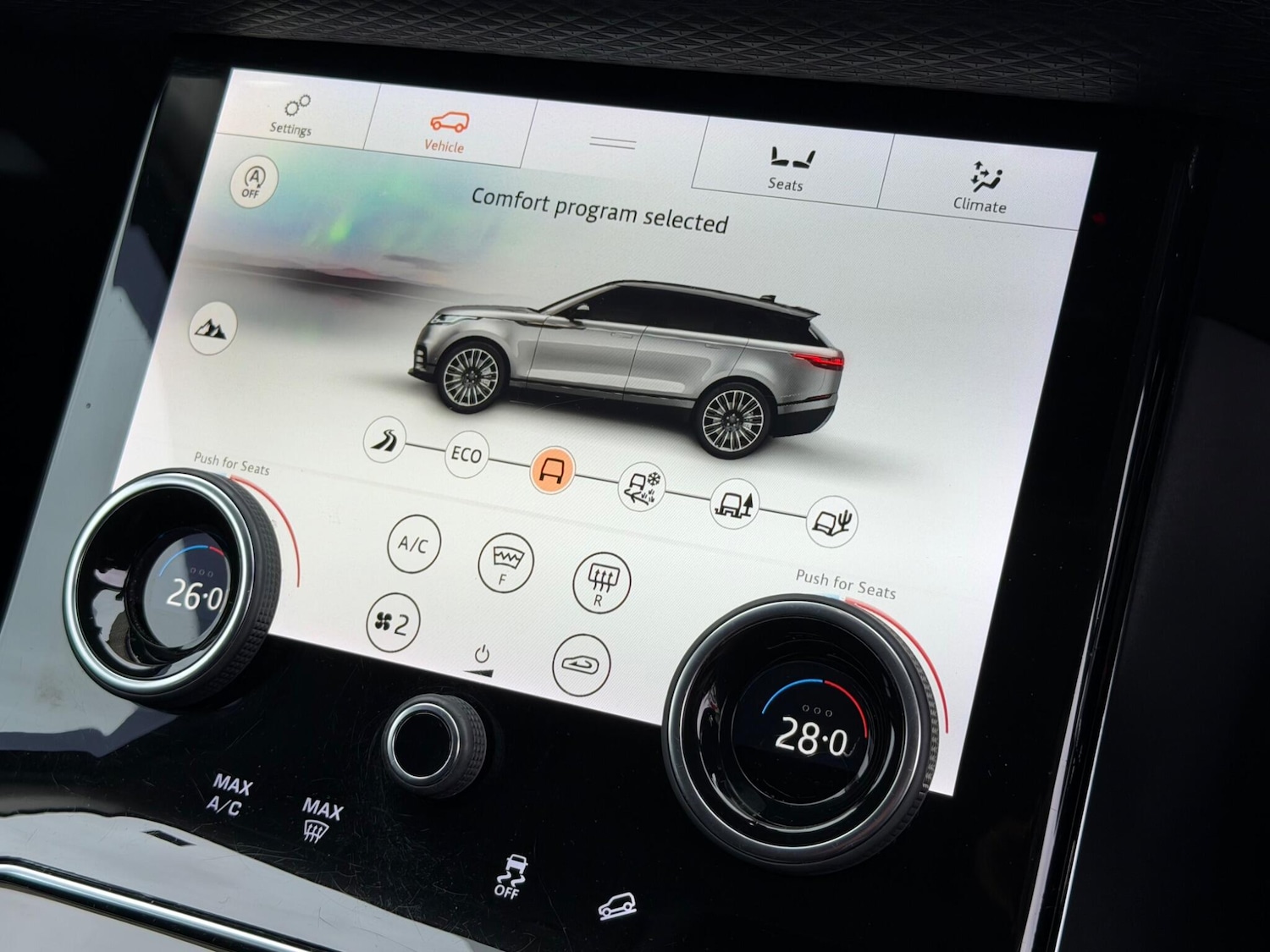 Used Land Rover Range Rover Velar 2019 for sale - 77646856: Photo 40