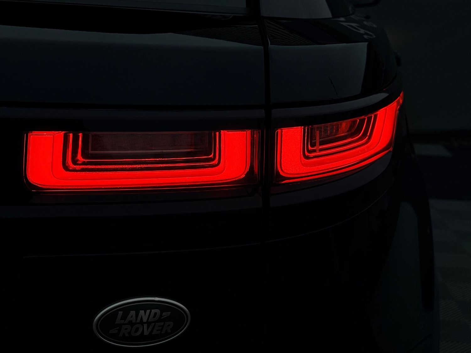 Used Land Rover Range Rover Velar 2019 for sale - 77646856: Photo 7