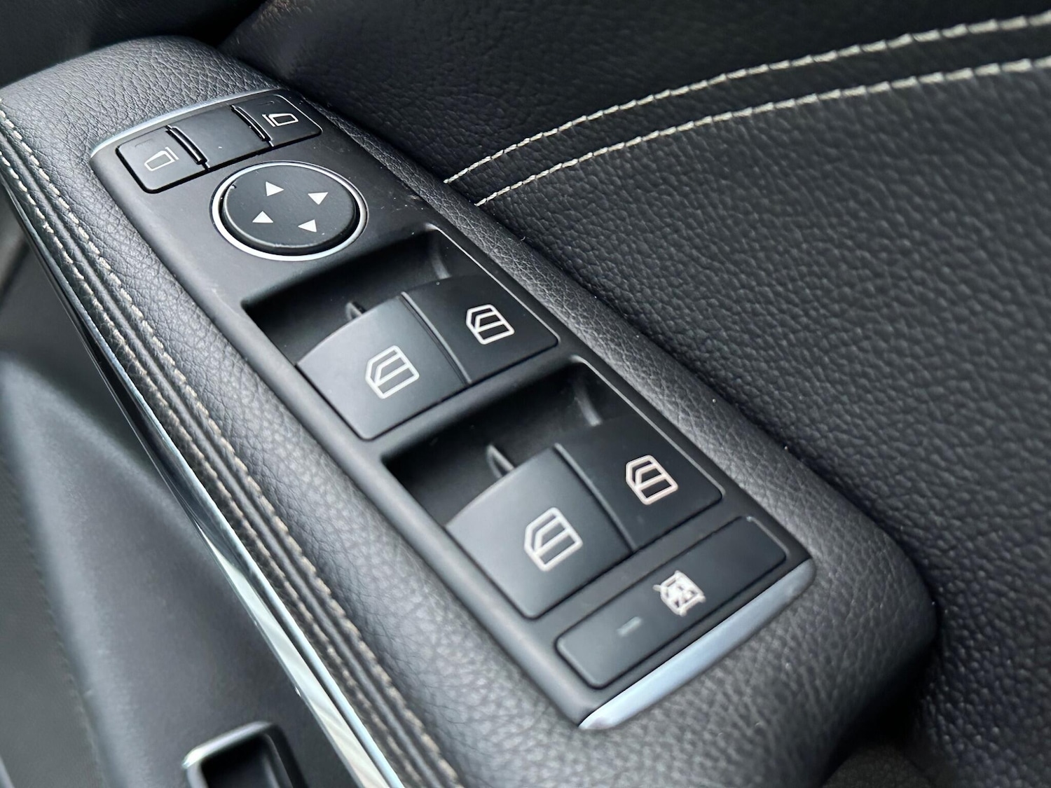 Used Mercedes-Benz CLA 2015 for sale - 76597262: Photo 23