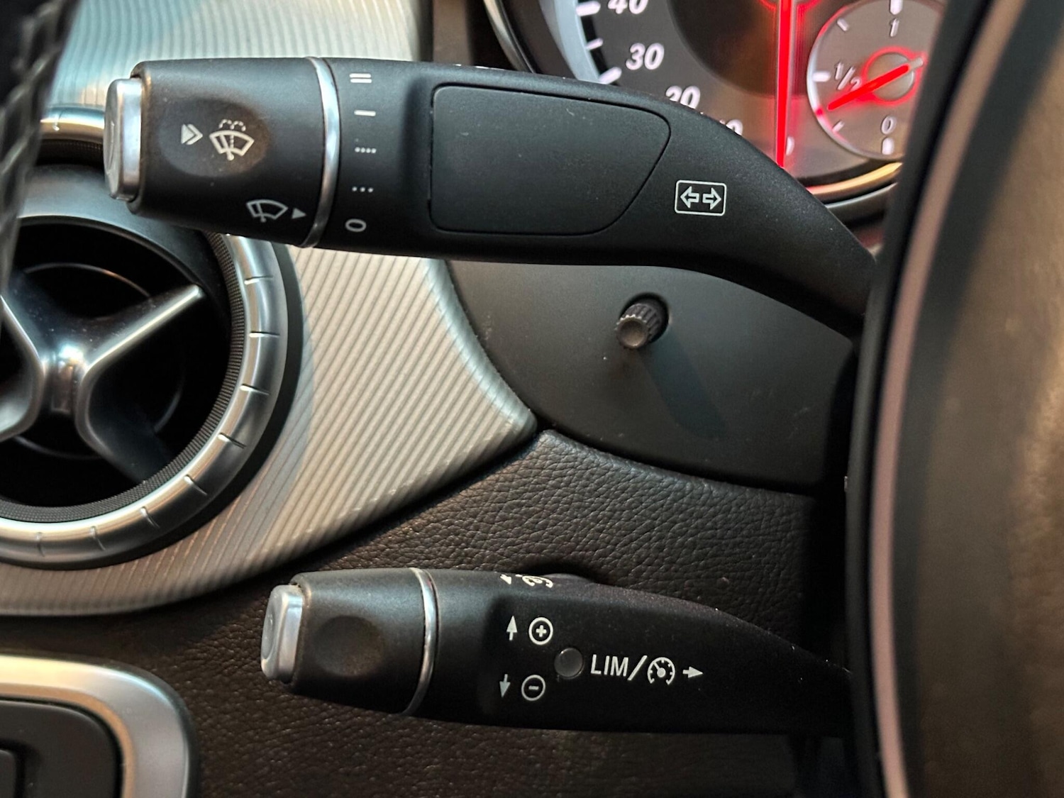 Used Mercedes-Benz CLA 2015 for sale - 76597262: Photo 27