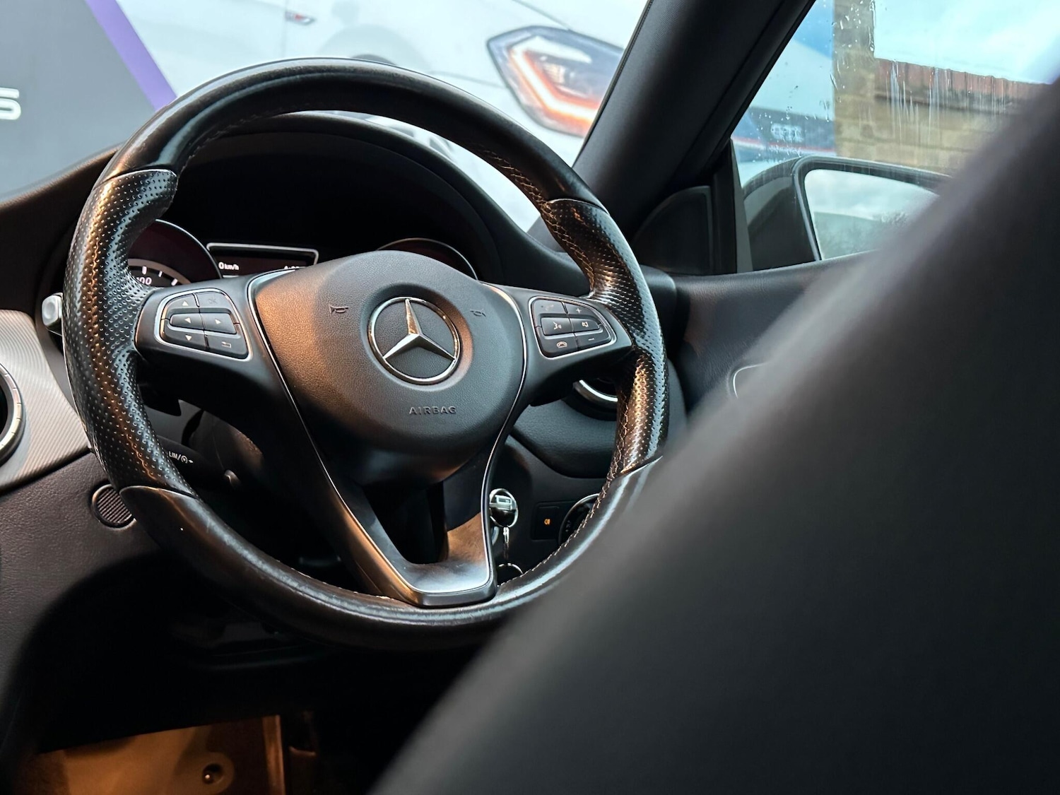 Used Mercedes-Benz CLA 2015 for sale - 76597262: Photo 53
