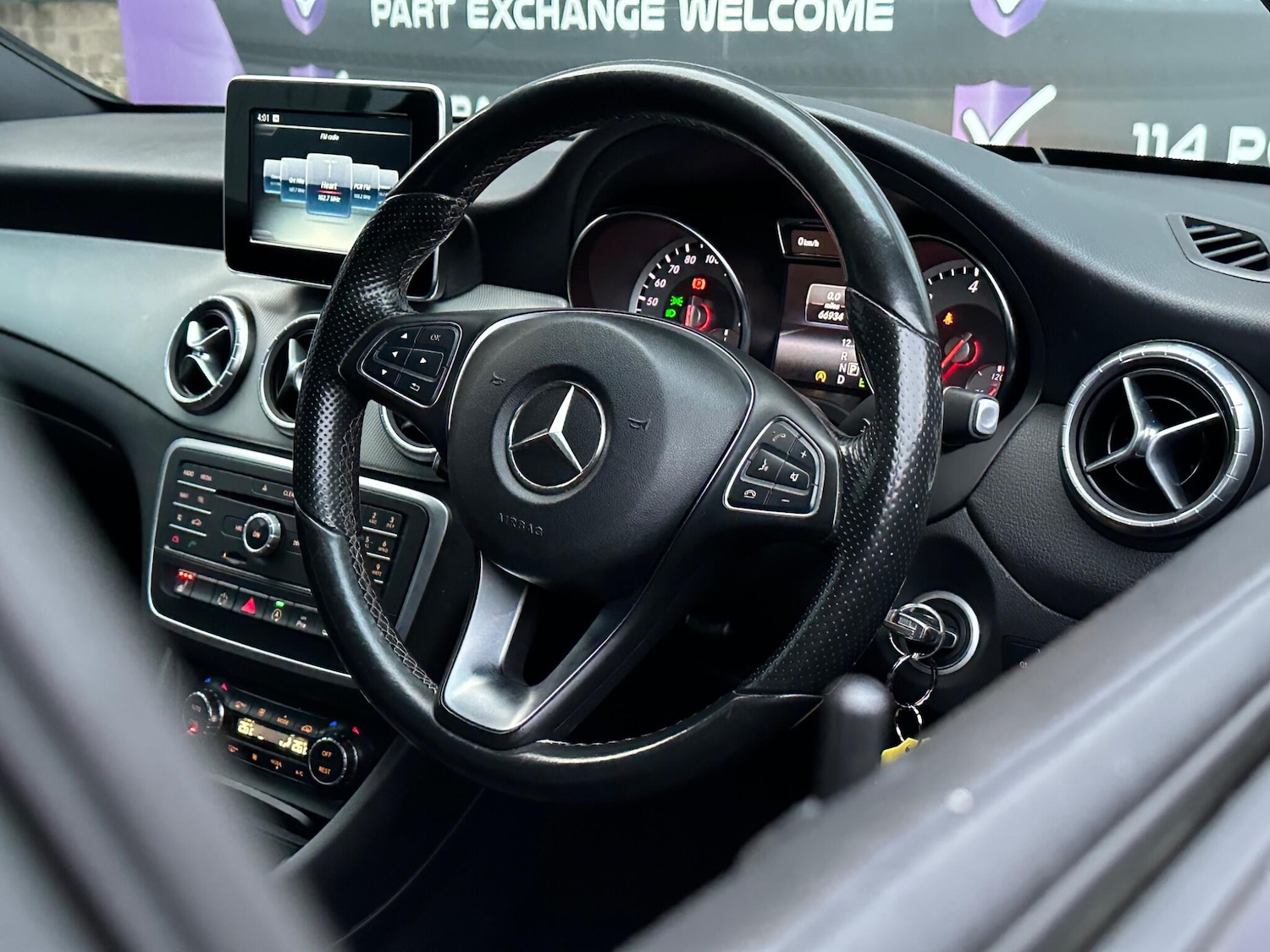 Used Mercedes-Benz CLA 2015 for sale - 76597262: Photo 9