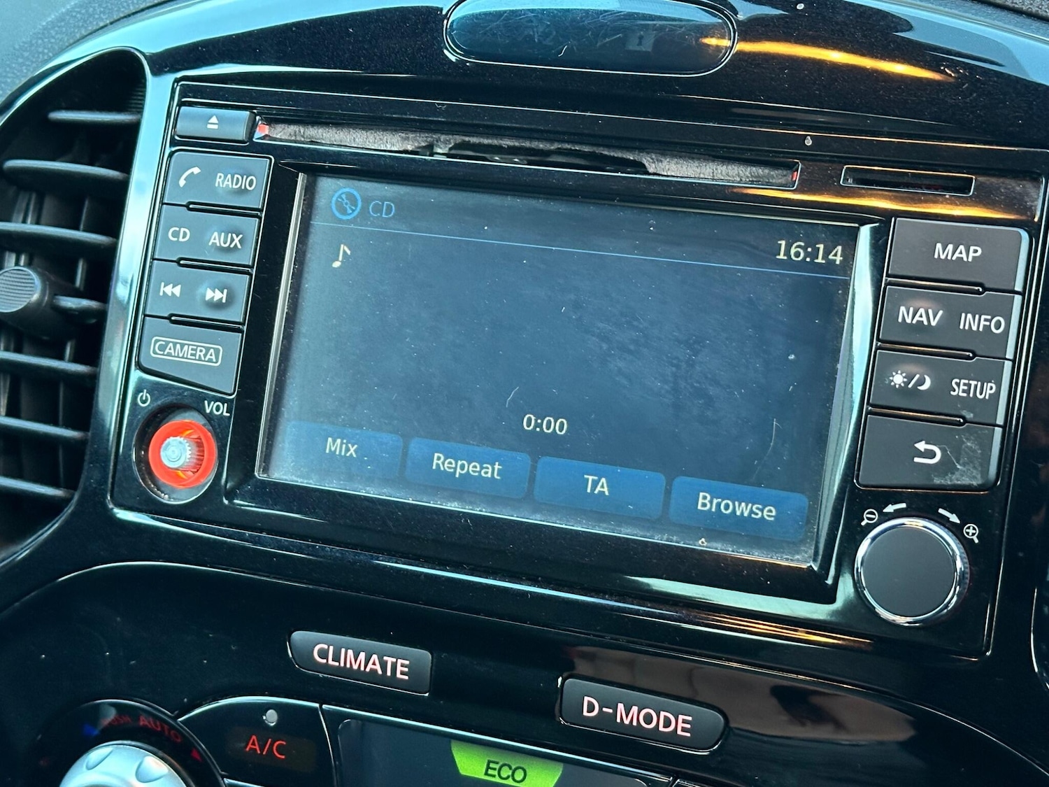 Used Nissan Juke 2017 for sale - 76991774: Photo 34