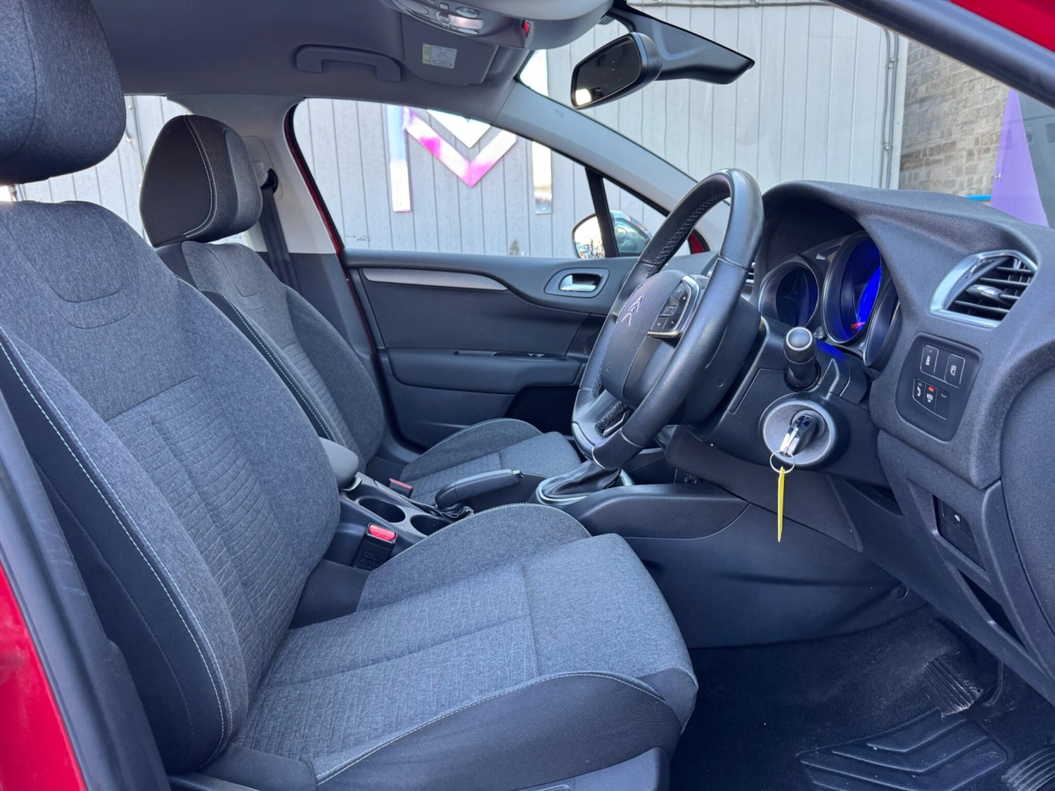 Used Citroen C4 2016 for sale - 76802404: Photo 22