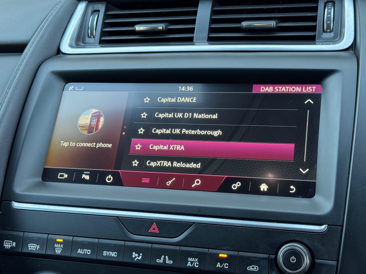 Used Jaguar E-Pace 2020 for sale - 76913654: Photo 36