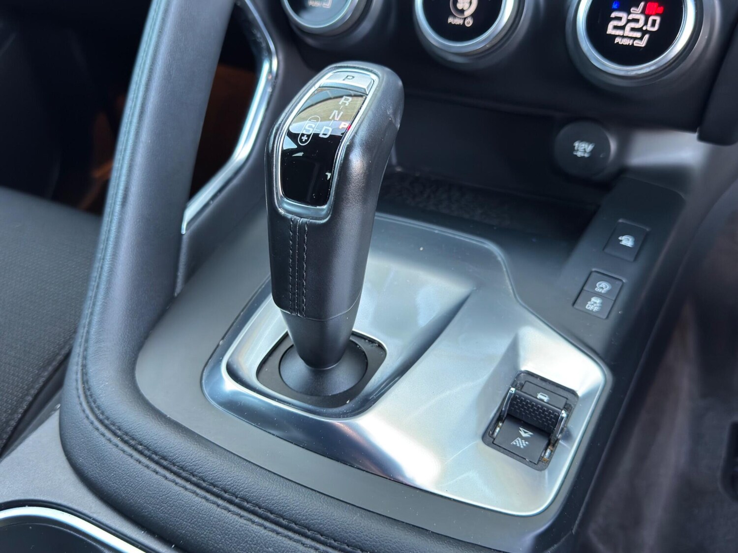 Used Jaguar E-Pace 2020 for sale - 76913654: Photo 47