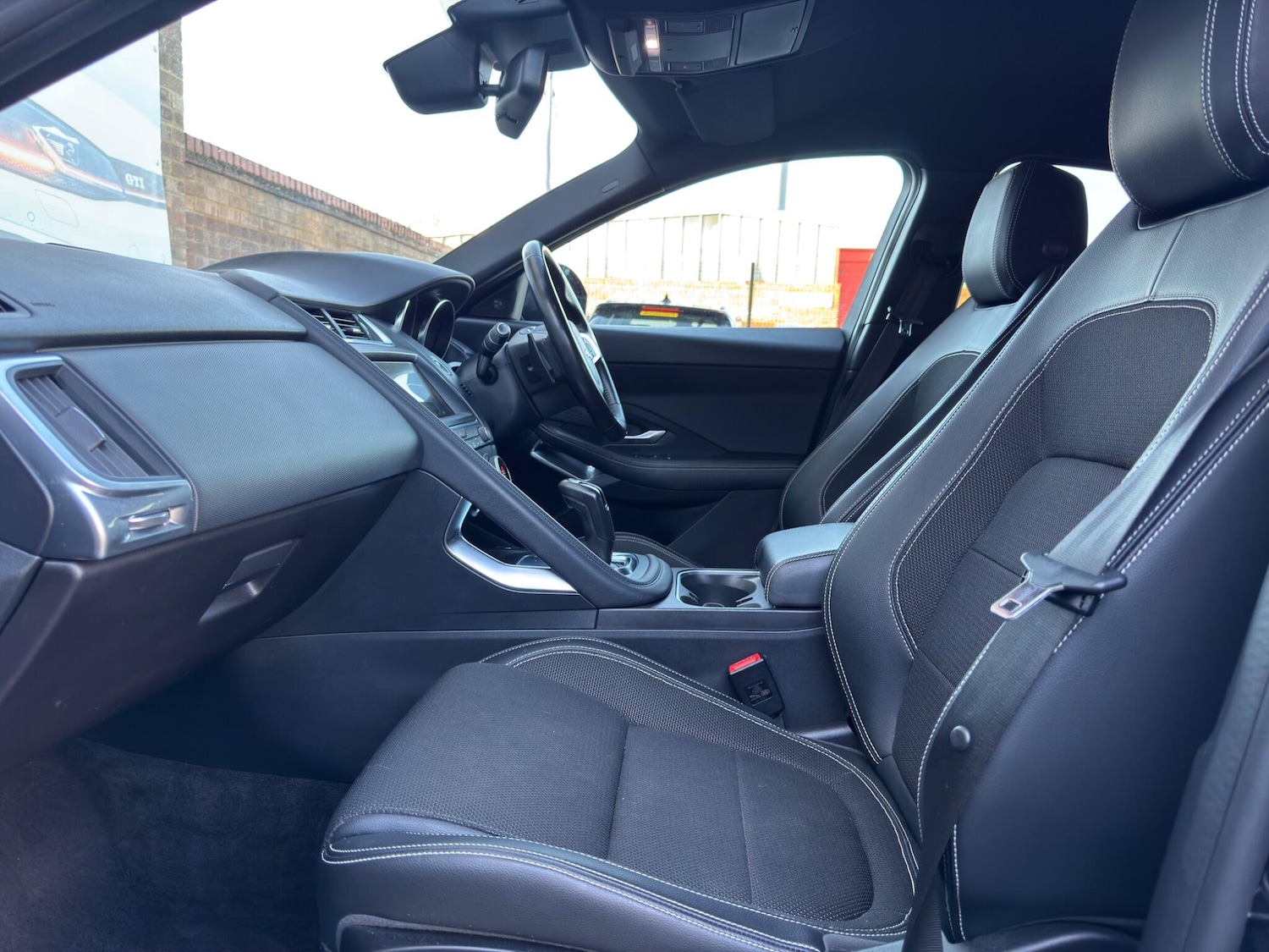 Used Jaguar E-Pace 2020 for sale - 76913654: Photo 50