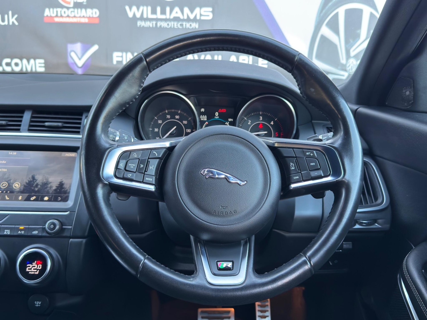 Used Jaguar E-Pace 2020 for sale - 76913654: Photo 55